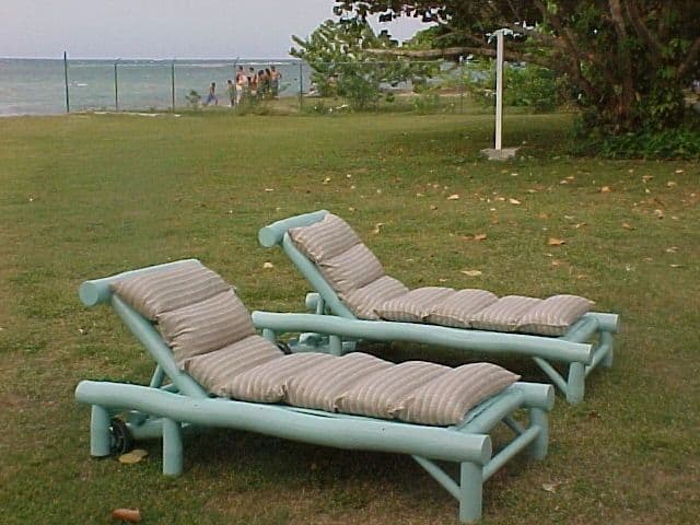 Chaise Lounge